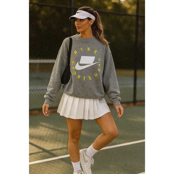 Nike Sportswear Gray Oversized Logo Sweatshirt Women's Crewneck Pullover XS - Picture 10 of 10